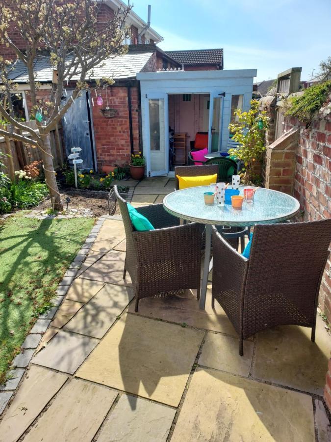 Dune Cottage Caister-on-Sea Exterior photo